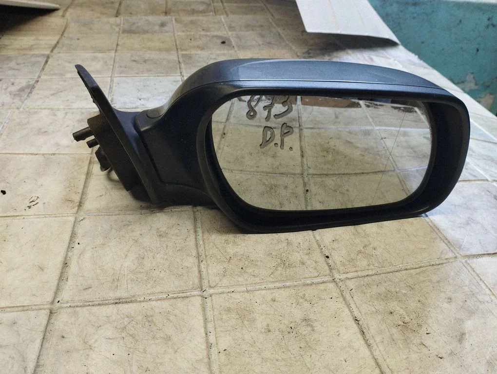 Front door electric wing mirror RG28A