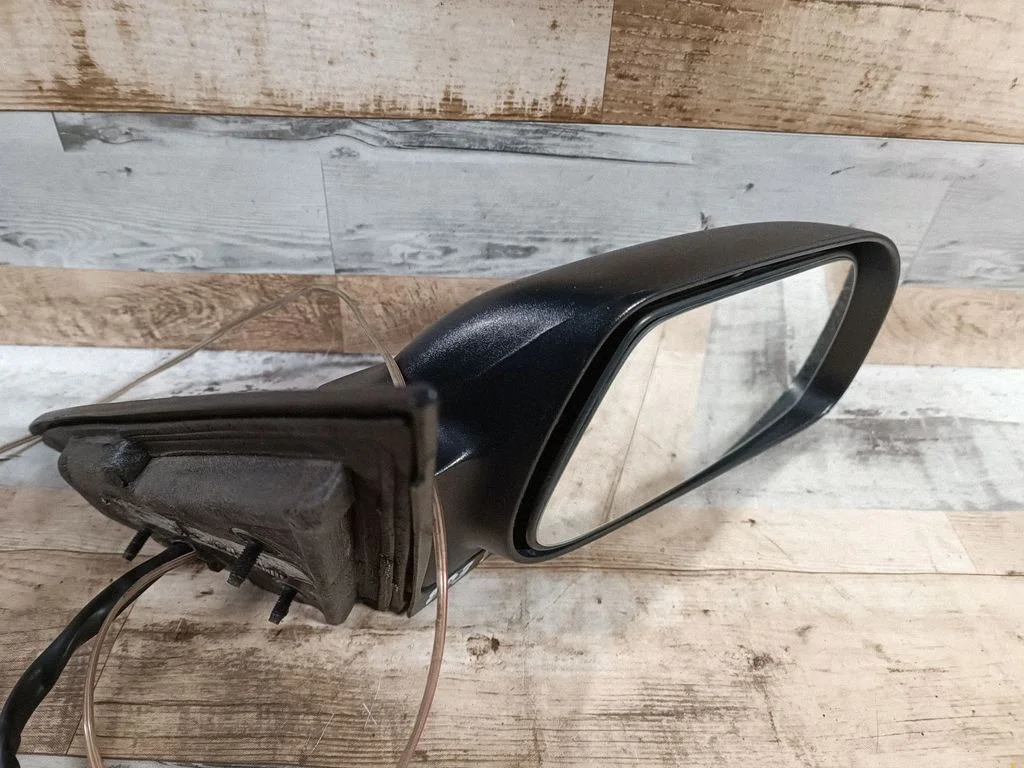 Front door electric wing mirror – front right