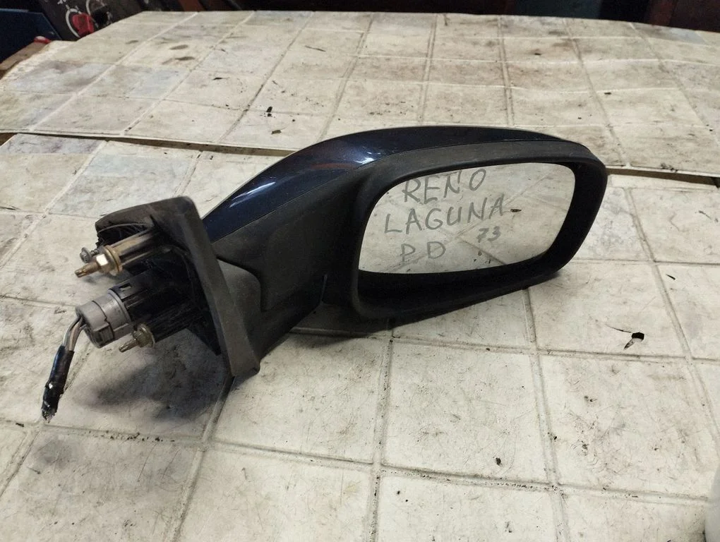 Front door electric wing mirror – Renault Laguna II (2001-2007)