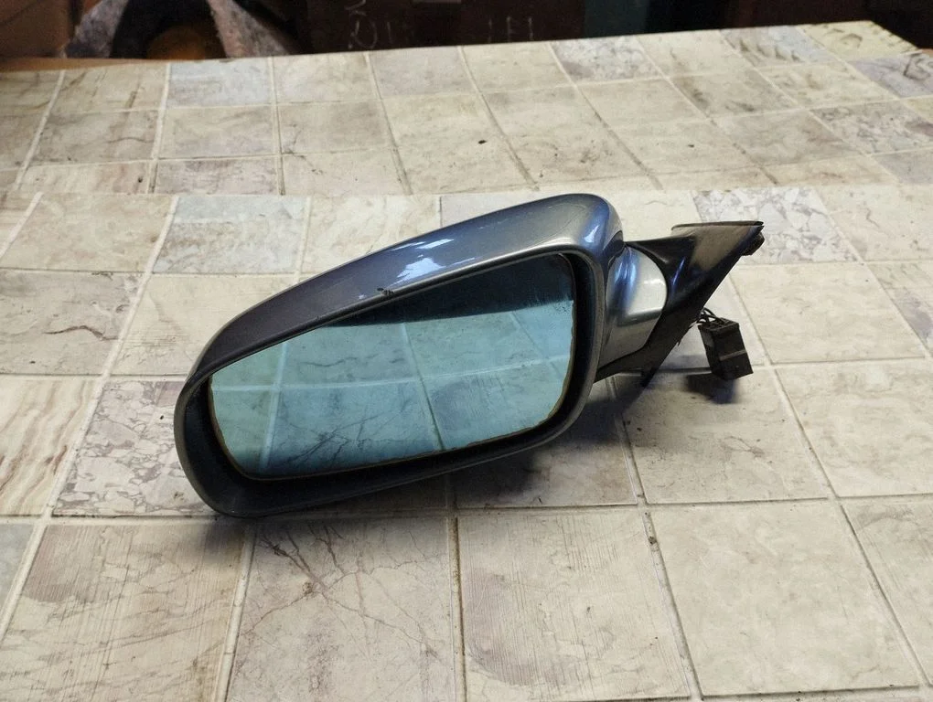 Front door electric wing mirror – Audi A4 S4 B5 8D (1994-1999)