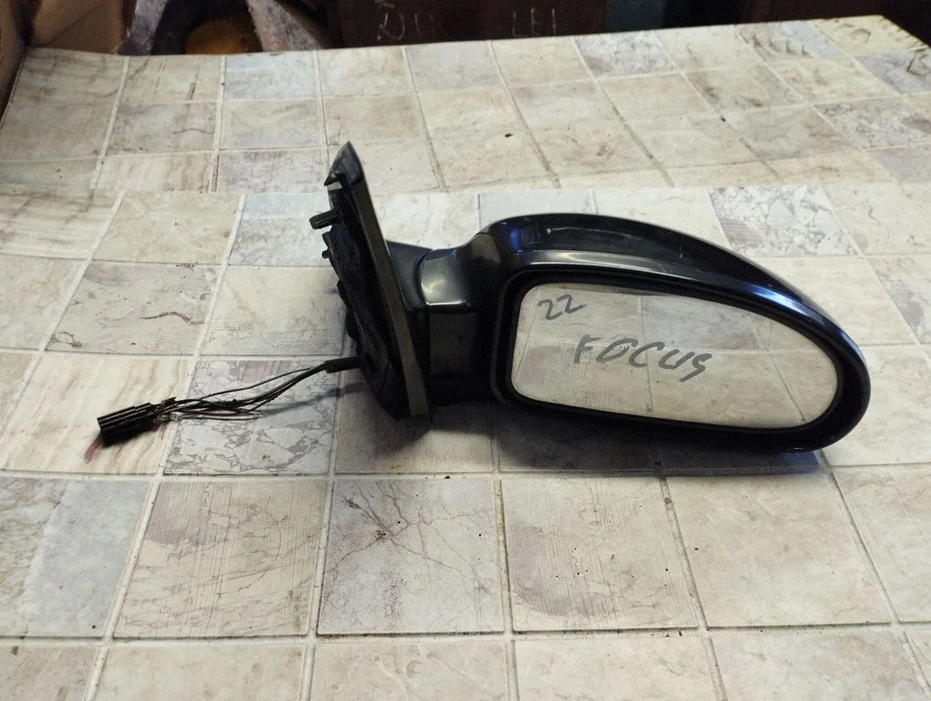 Front door electric wing mirror 015475