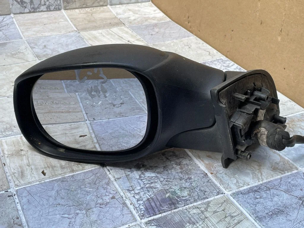 Front door electric wing mirror – Citroen C3 (2002-2004)