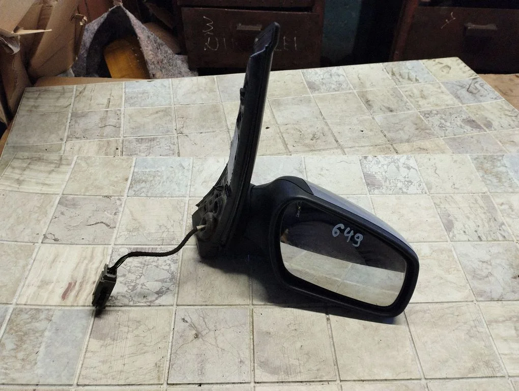 Front door electric wing mirror 015847