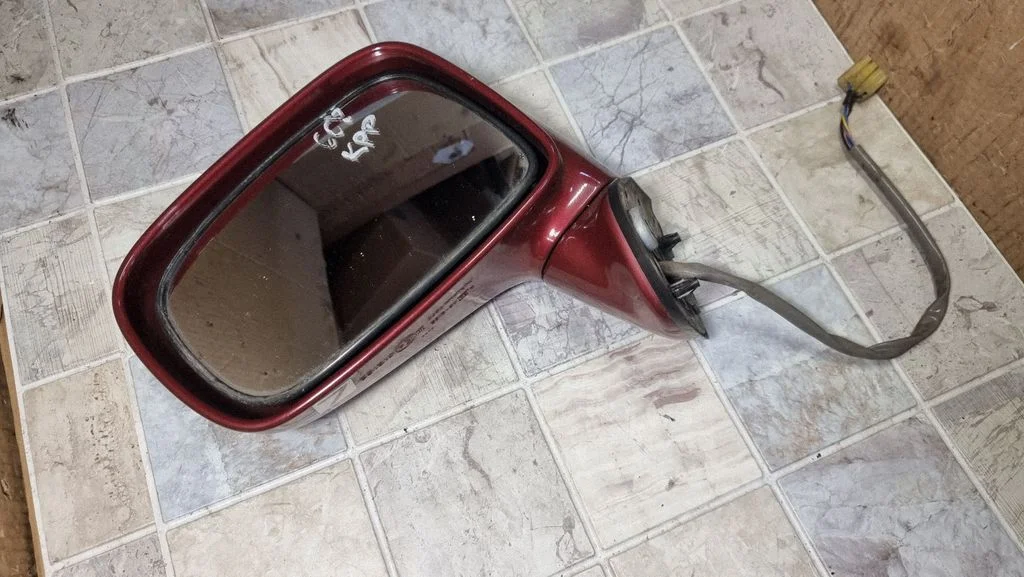 Front door electric wing mirror E4012162
