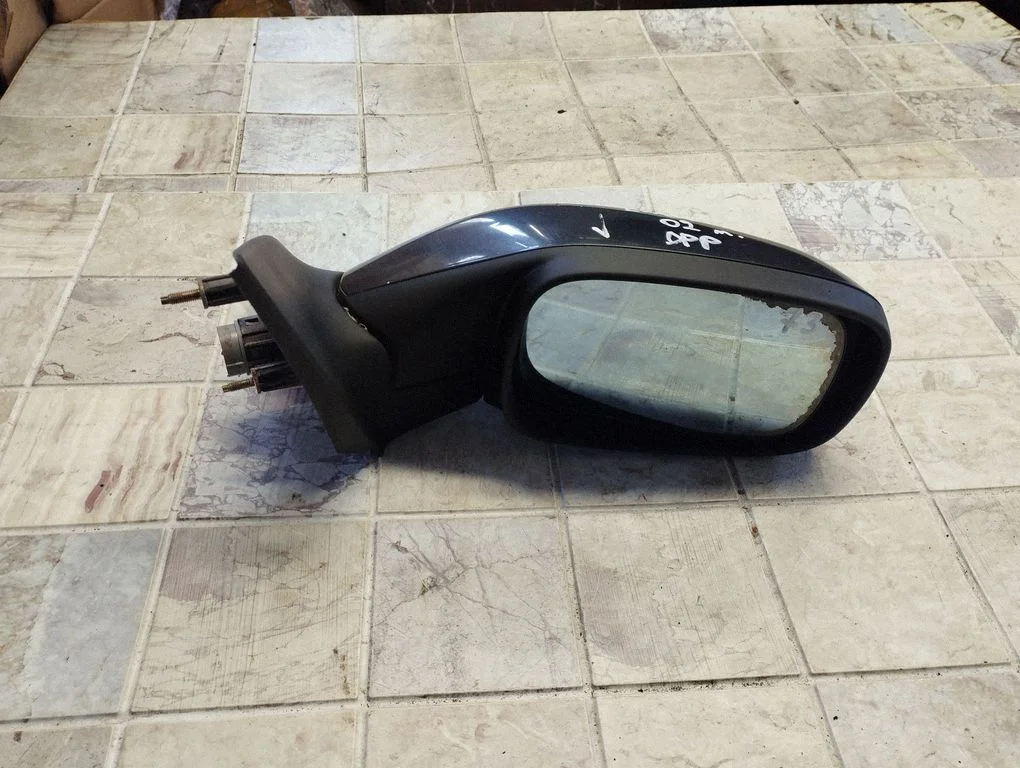Front door electric wing mirror – Renault Laguna II (2001-2007)