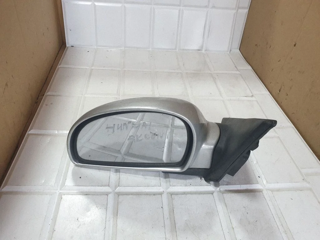 Esiukse elektriline välispeegel – Hyundai Accent (2003-2006)