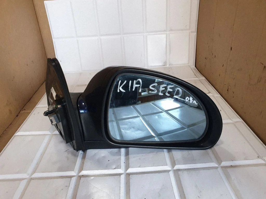 Esiukse elektriline välispeegel – KIA Ceed (2006-2012)