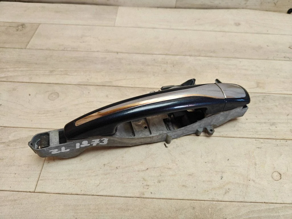 Tagaukse välimine käepide 9680168680