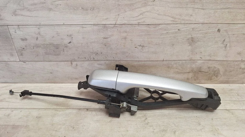 Rear door exterior handle 30663866