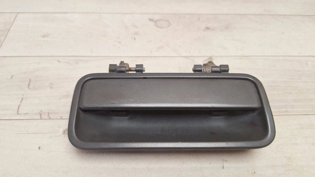 Rear door exterior handle CXB101520