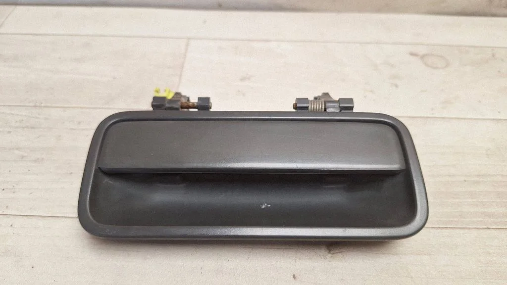 Rear door exterior handle CXB101520