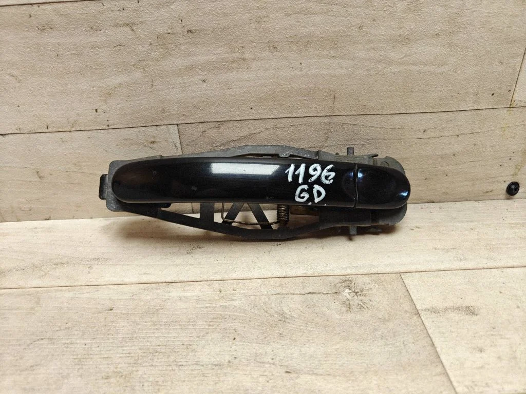 Rear door exterior handle 1T0837886A