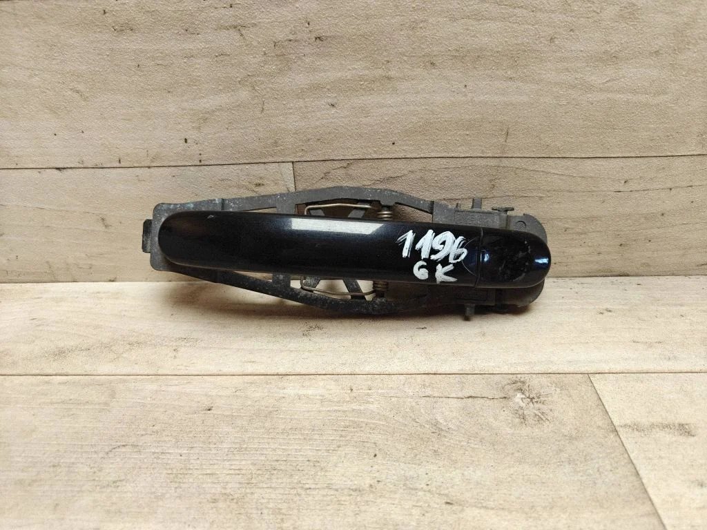 Rear door exterior handle 1T0837885A