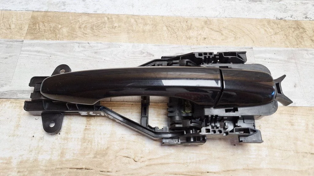Rear door exterior handle 31276166