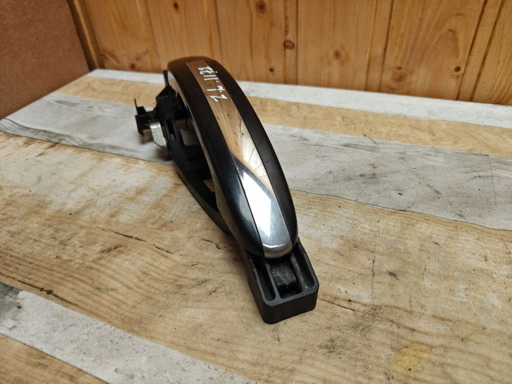 Rear door exterior handle 6M21U266B22A