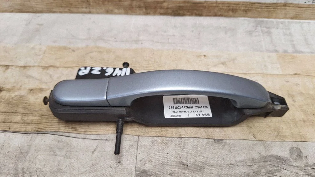 Rear door exterior handle 2S61A264A26BR