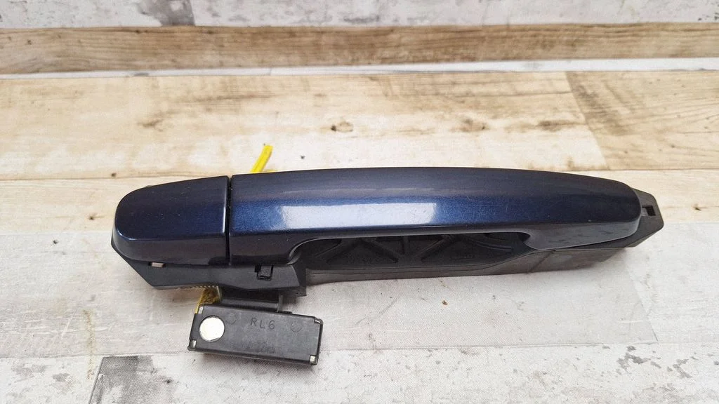 Rear door exterior handle 242305
