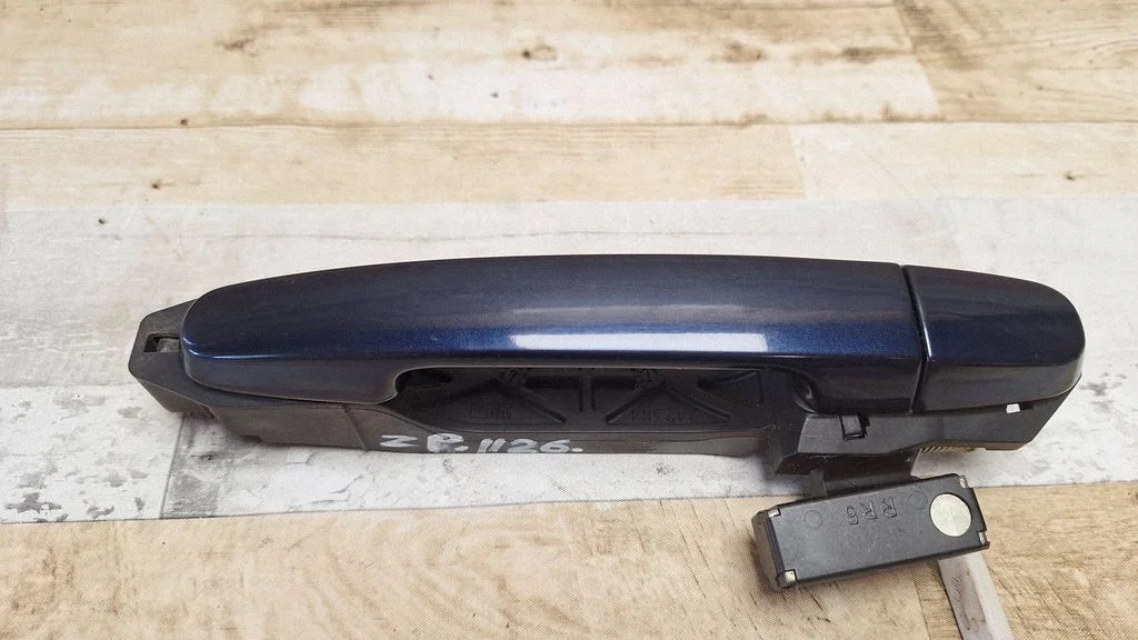 Rear door exterior handle 242304