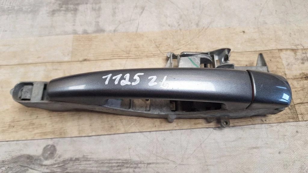 Rear door exterior handle – Peugeot 207 (2006-2013)
