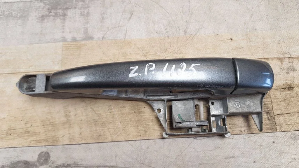 Rear door exterior handle – Peugeot 207 (2006-2013)