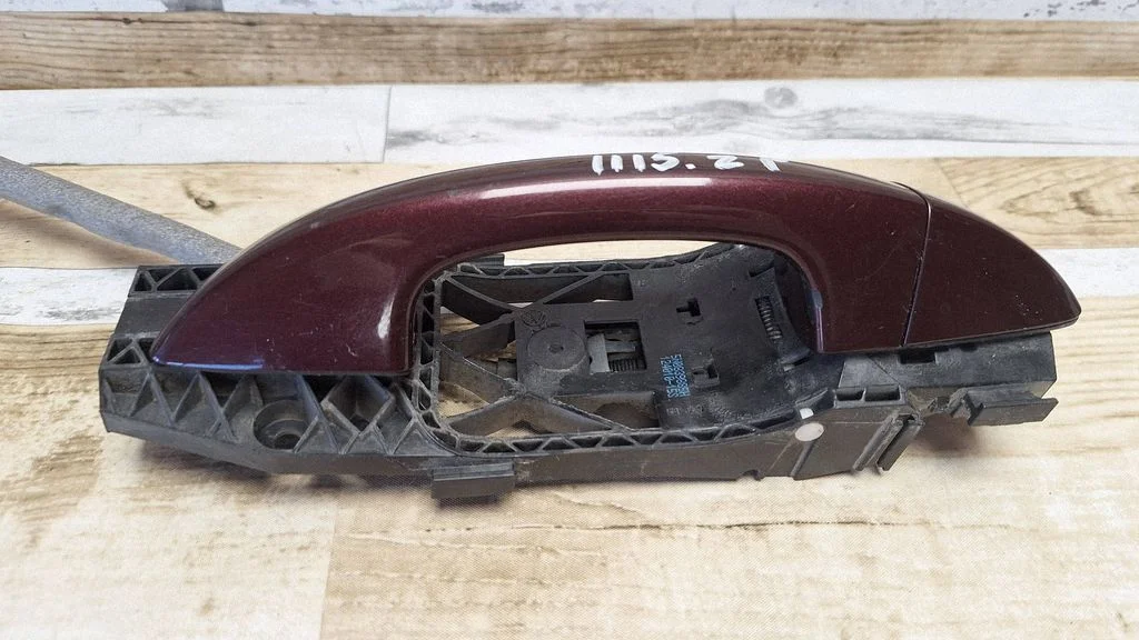 Rear door exterior handle 5N0839885H