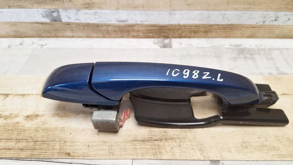 Tagaukse välimine käepide 865AAA3408