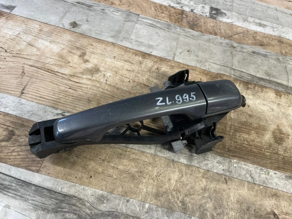 Rear door exterior handle 30663866