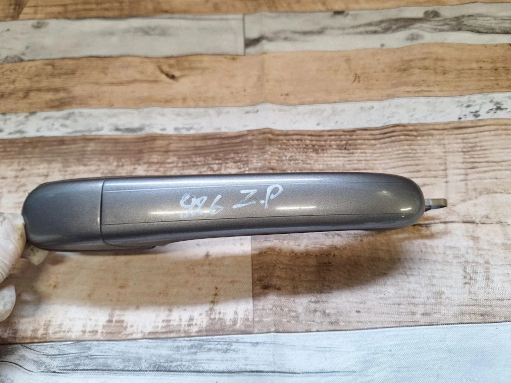 Rear door exterior handle – Seat Alhambra (Mk1) (1996-2010)