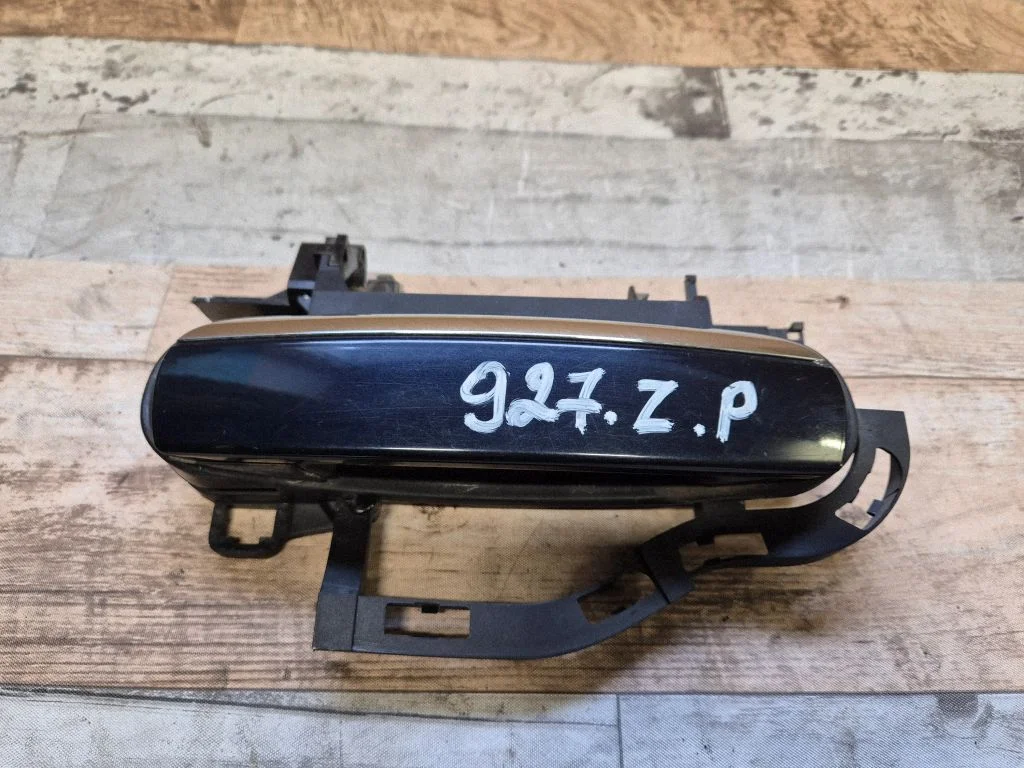 Rear door exterior handle 4F0837886