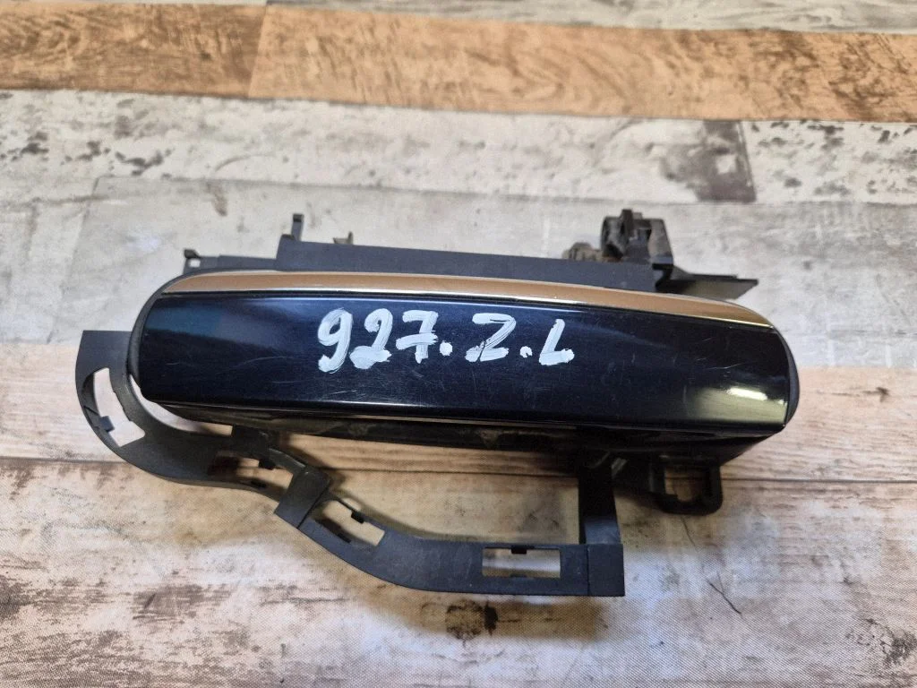 Rear door exterior handle 4F0837885