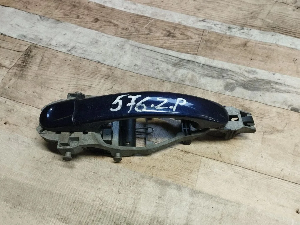 Rear door exterior handle 1K0837886A