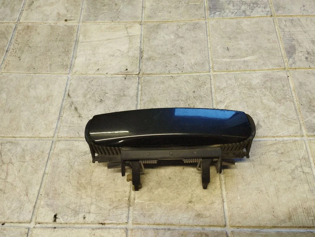 Rear door exterior handle 4B0839885