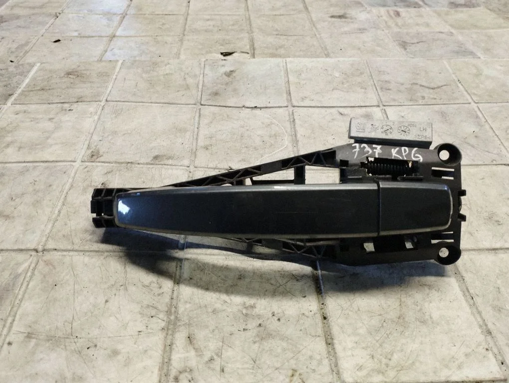 Rear door exterior handle 13503893