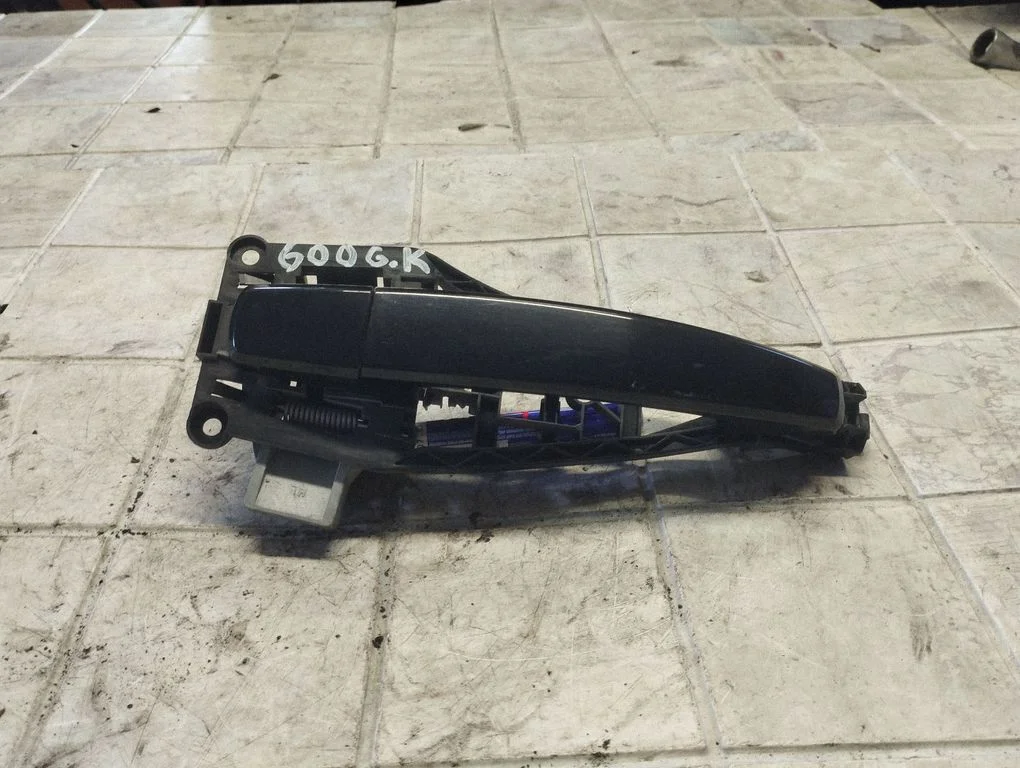 Rear door exterior handle – Opel Astra H (2004-2012)