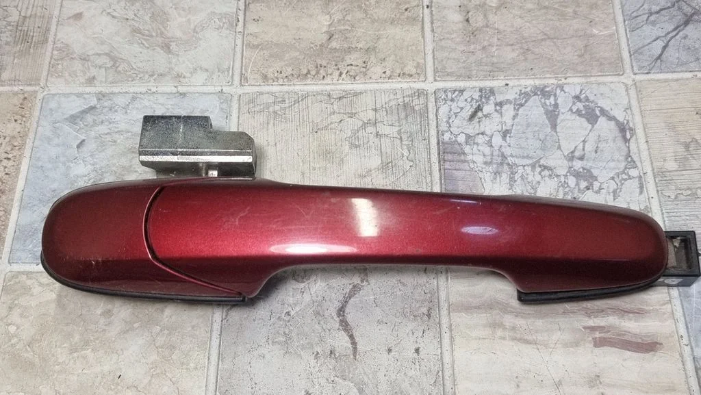 Rear door exterior handle – rear right