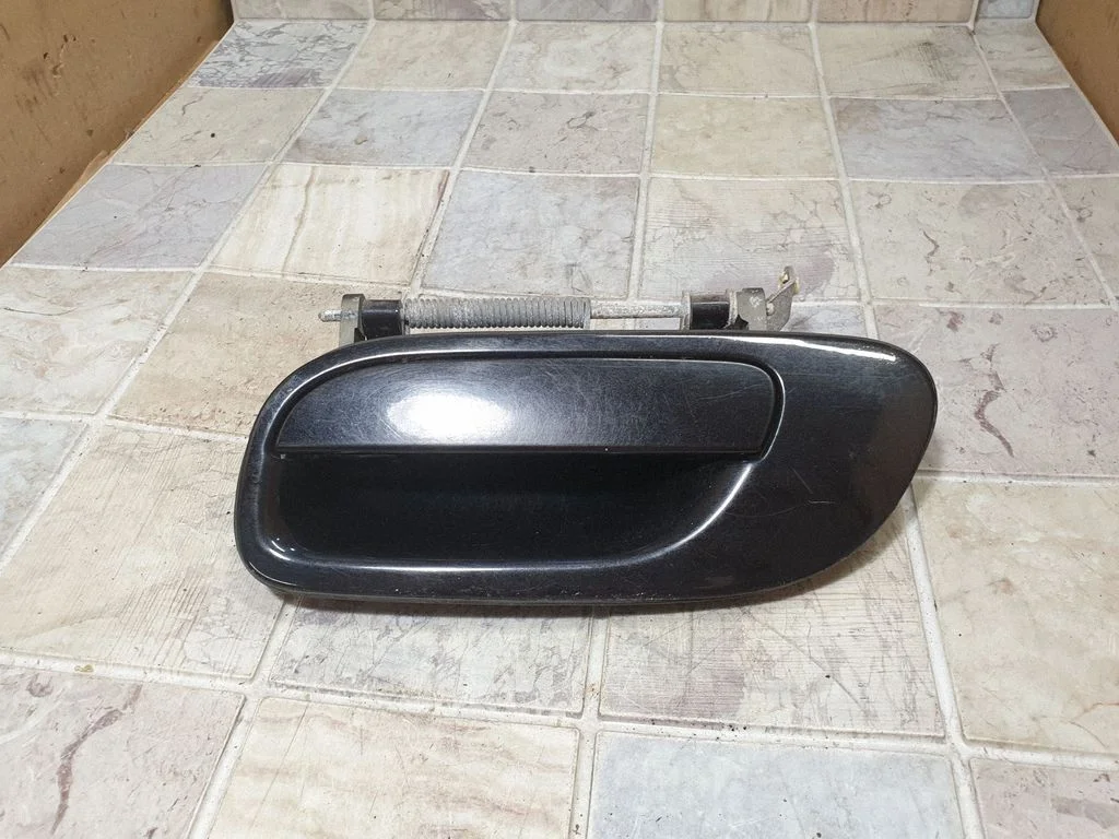 Rear door exterior handle Z410