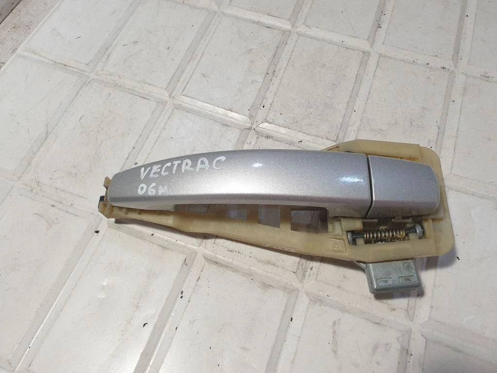Rear door exterior handle – Opel Vectra C (2005-2009)
