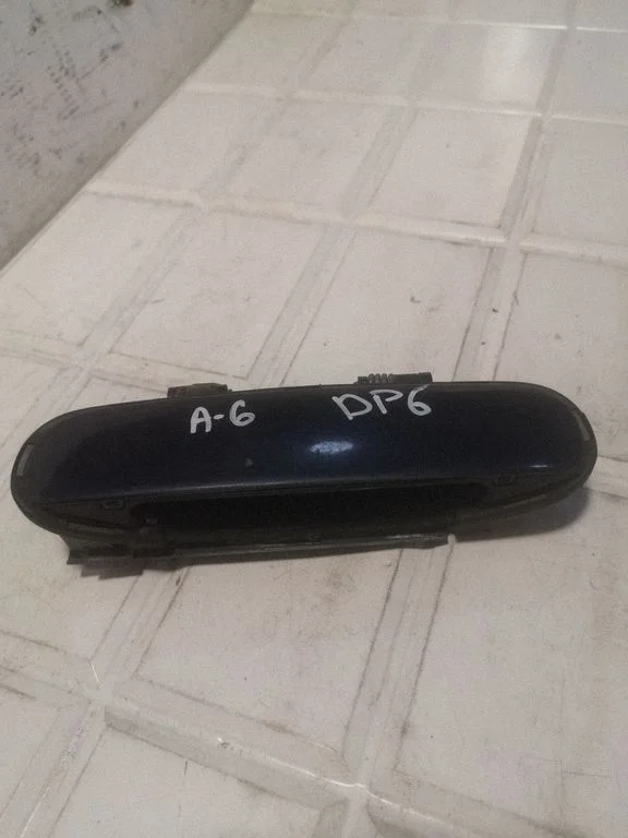 Rear door exterior handle – Audi A6 Allroad C5 (1999-2005)