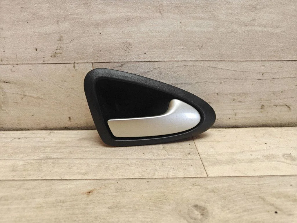 Rear door interior handle 6J4839114A