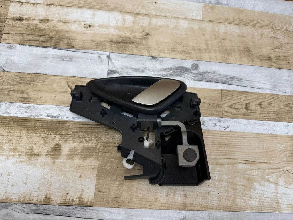 Rear door interior handle 9641315777