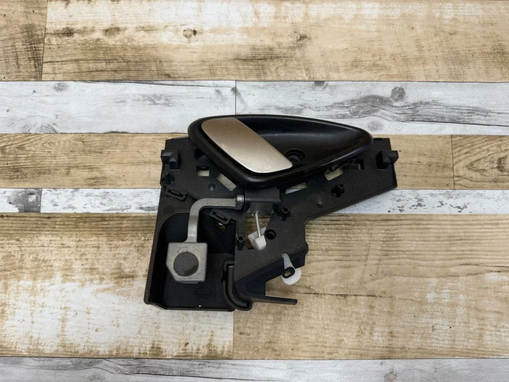 Rear door interior handle 9641315677