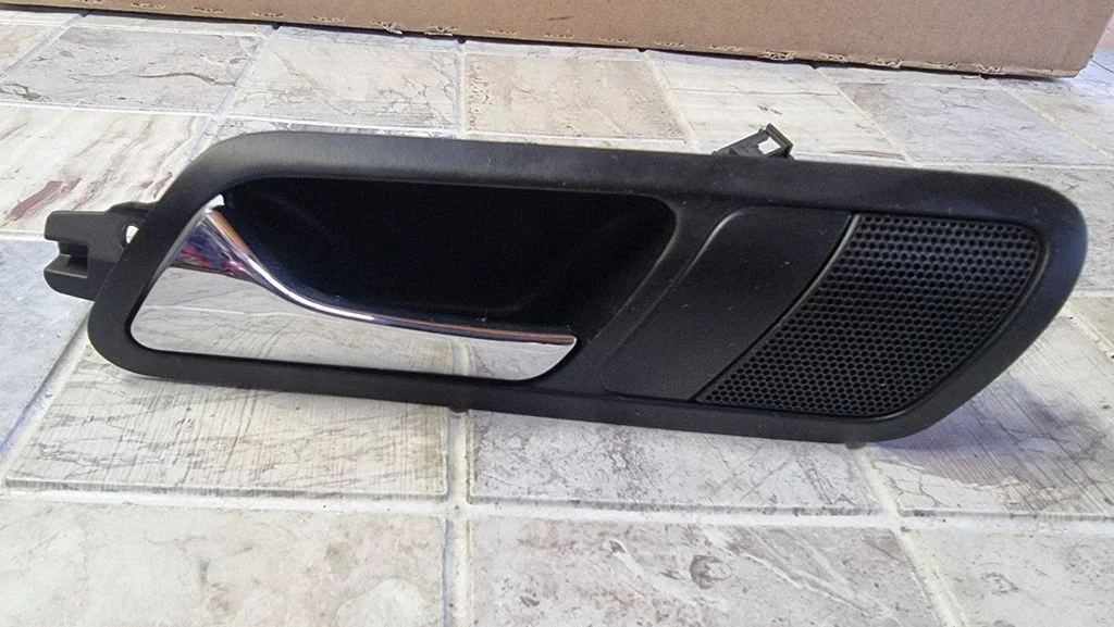 Rear door interior handle 3C4839113