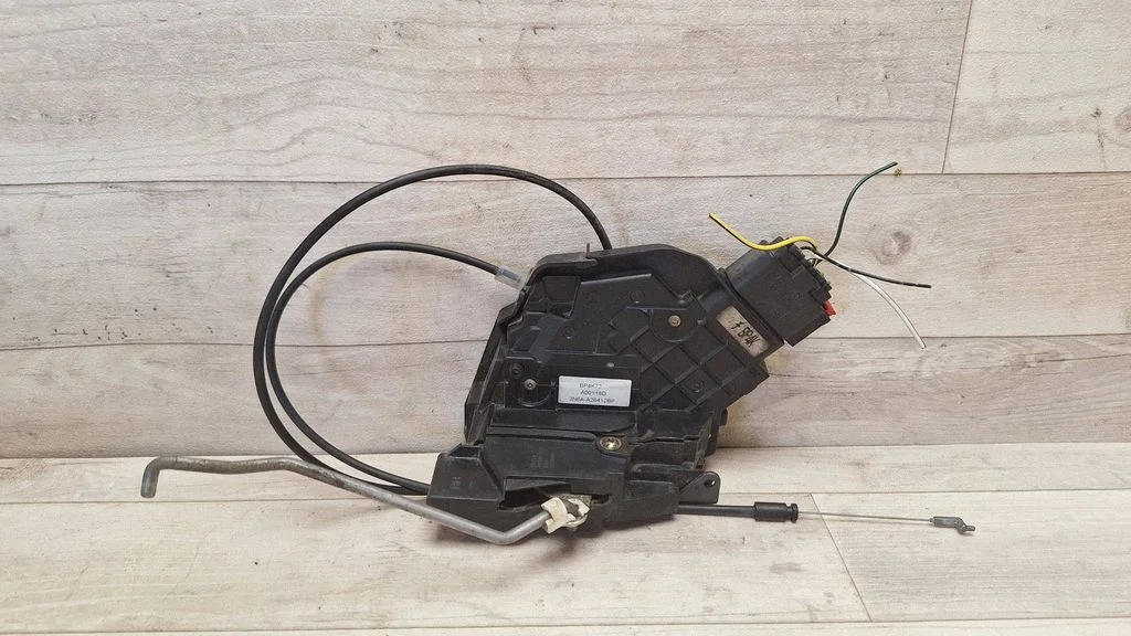 Rear door lock 3N6AA26412BP