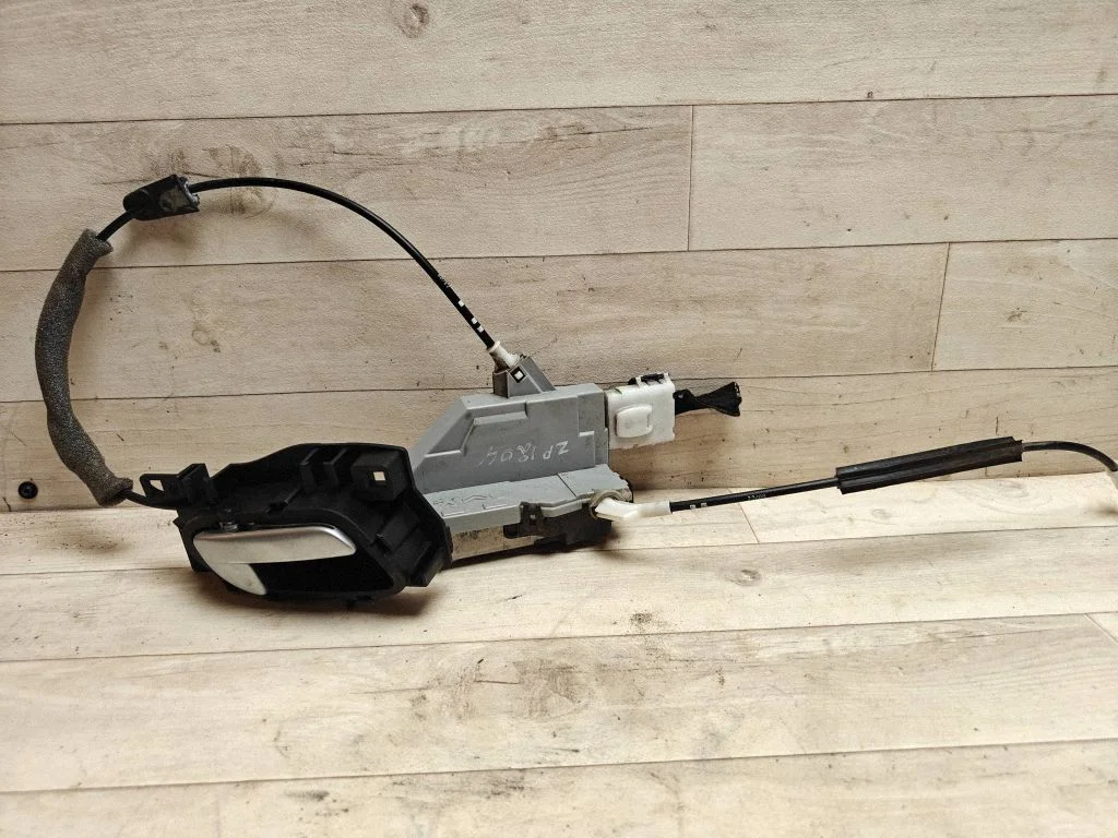 Rear door lock 574394