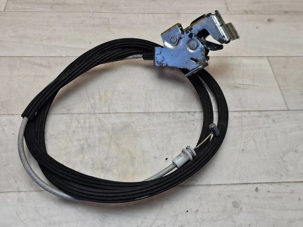 Tagaukse lukk – Ford Transit - Tourneo Connect (2009-2013)