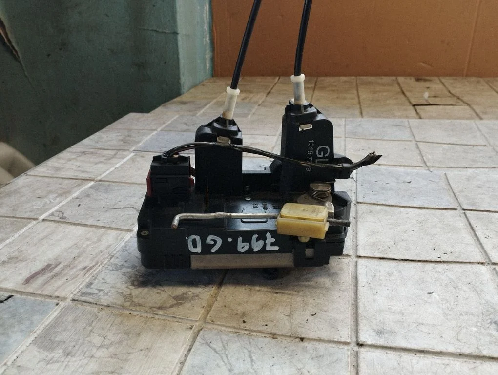 Tagaukse lukk 13157759