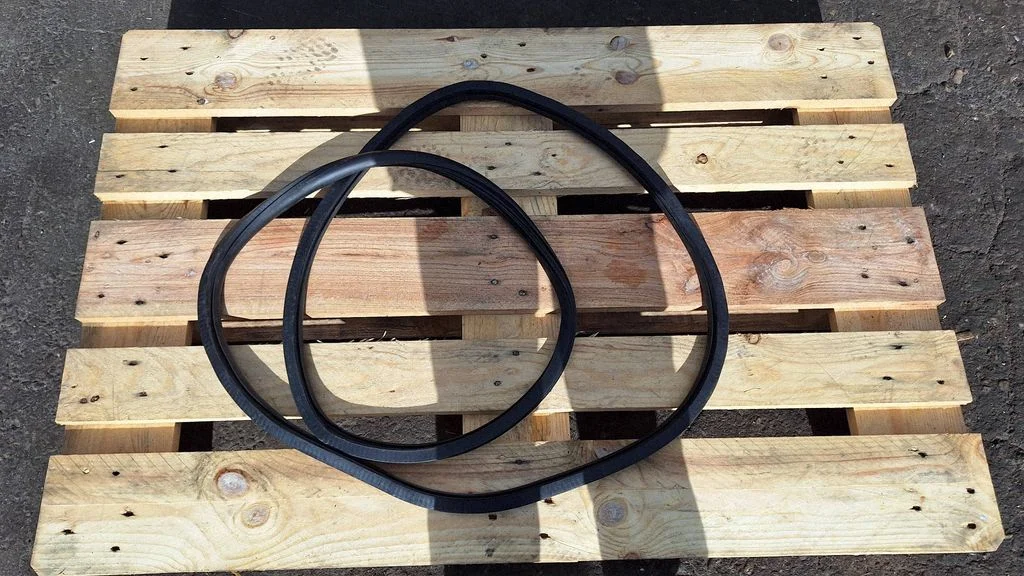 Rear door rubber seal (on body) – Audi A6 Allroad C5 (1999-2005)