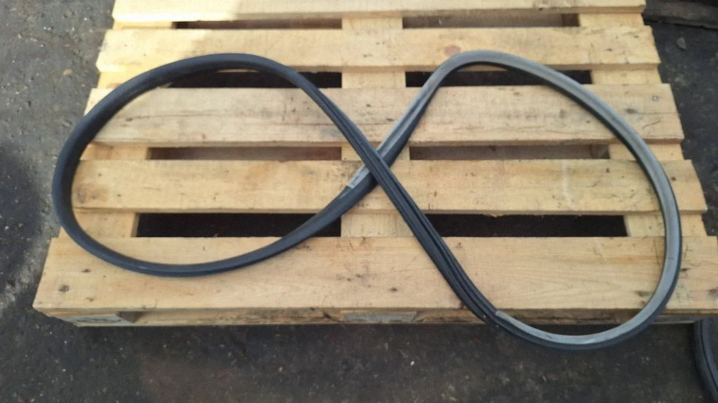Rear door rubber seal (on body) – Opel Vectra C (2005-2009)