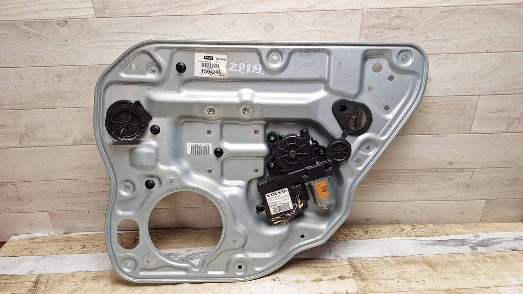 Rear door window regulator with motor 8679083