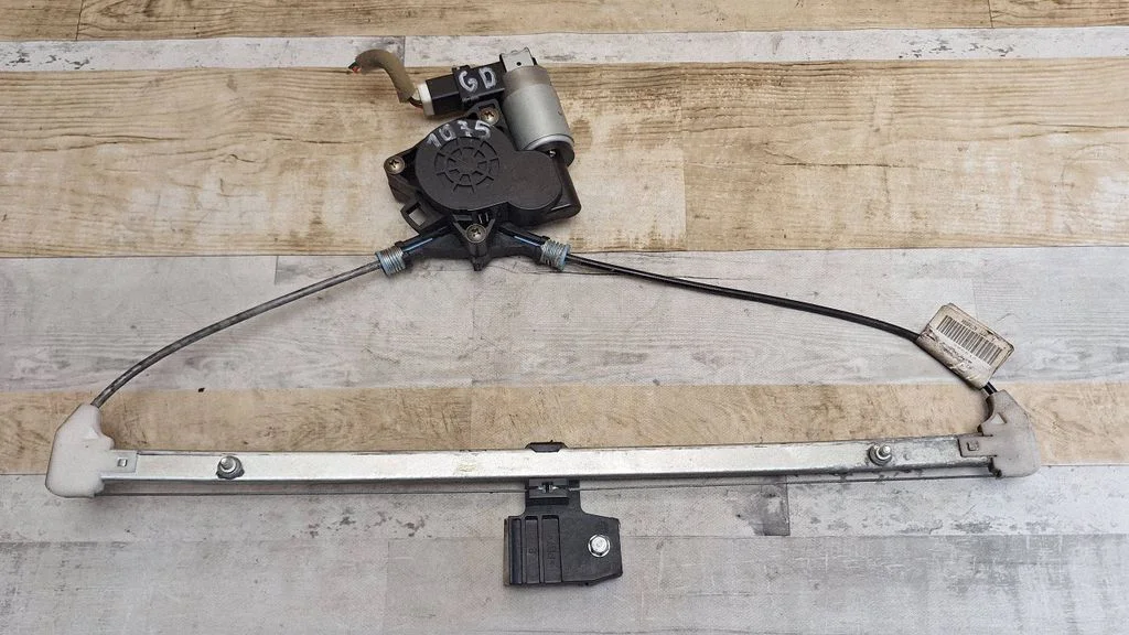 Rear door window regulator with motor A27000BK